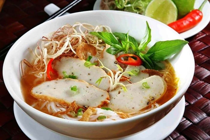 Bún cá Nha Trang thanh ngọt hương vị biển cả