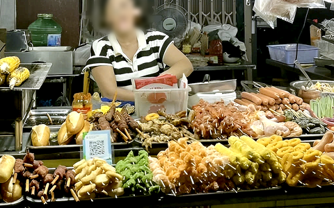 Xiên nướng đường phố tại Đà Nẵng