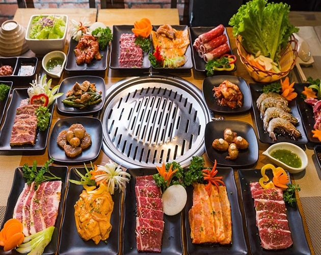 Lẩu và đồ nướng Sài Gòn