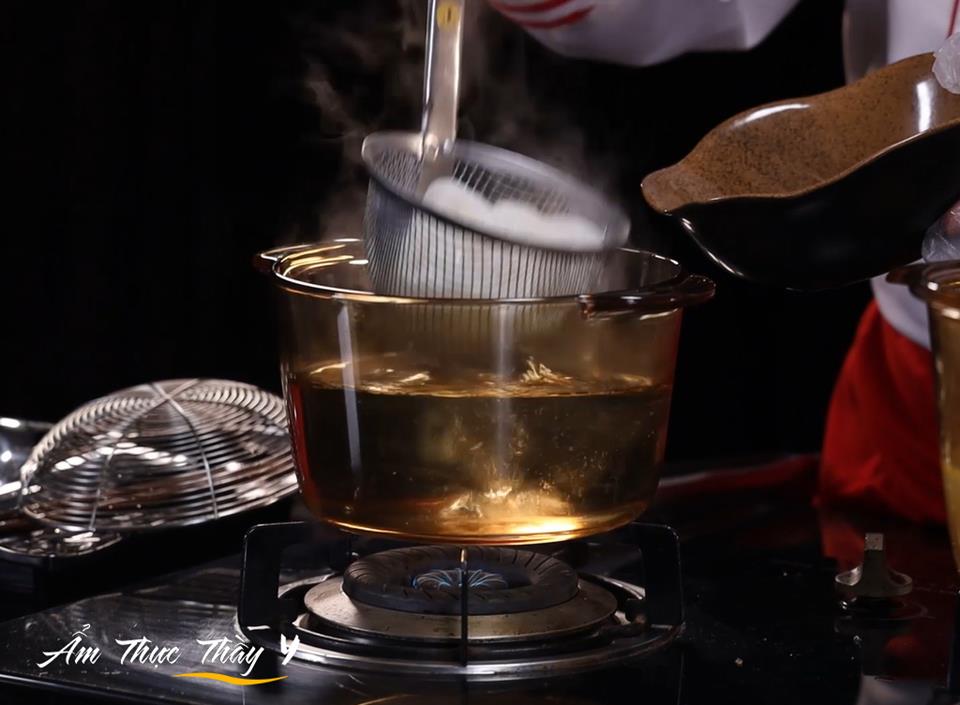 Tô phở bò hoàn chỉnh