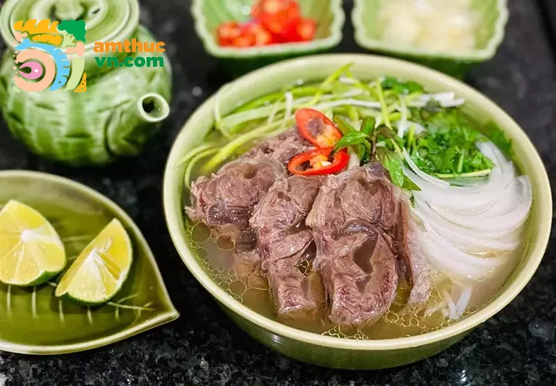 Mẹo nhỏ cho nước dùng phở đậm đà chuẩn vị