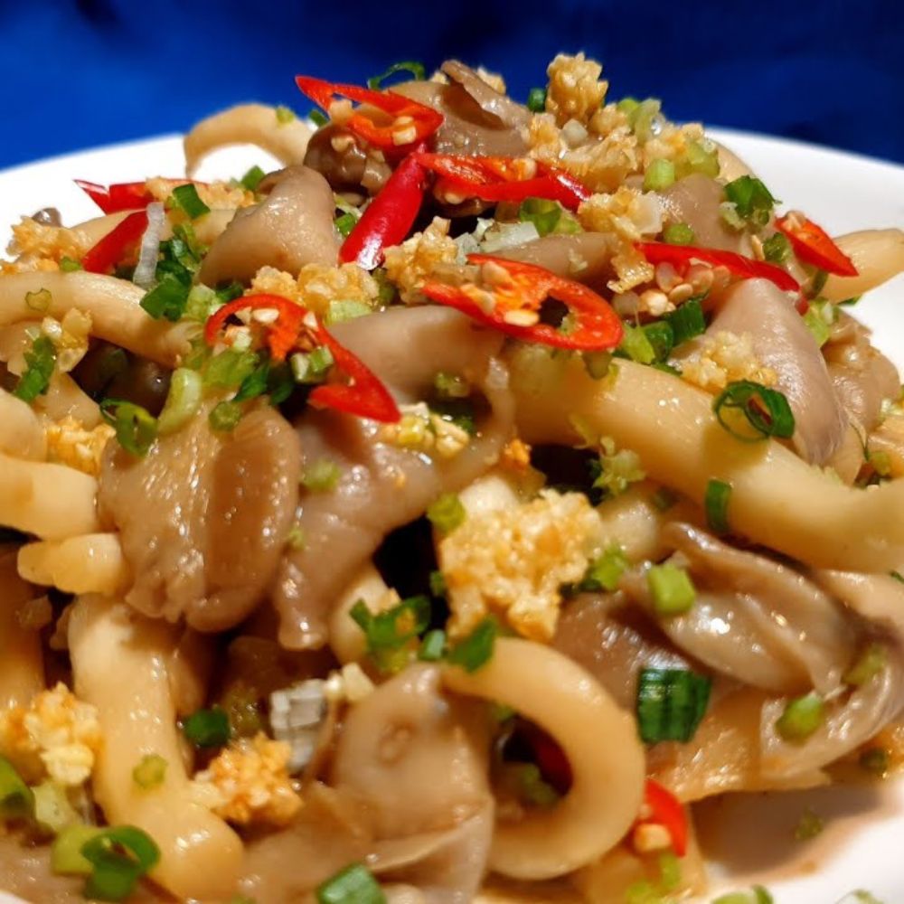 Cơm nắm chua ngọt