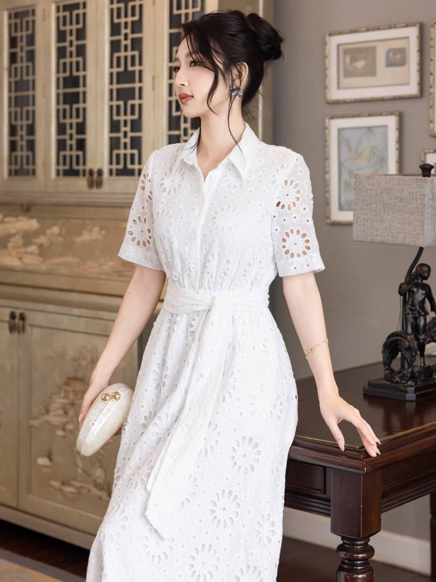 Đầm midi sát nách