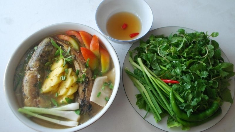 Canh chua cá ngát