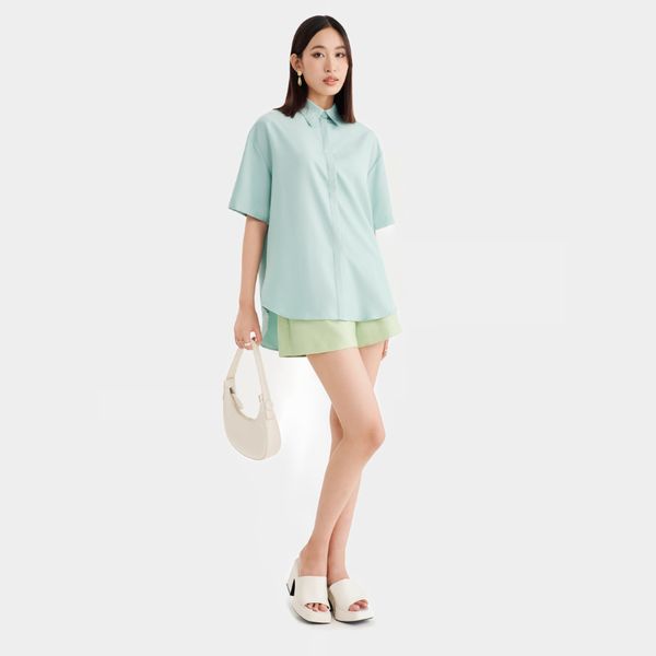 Áo sơ mi tay ngắn phối cùng quần short
