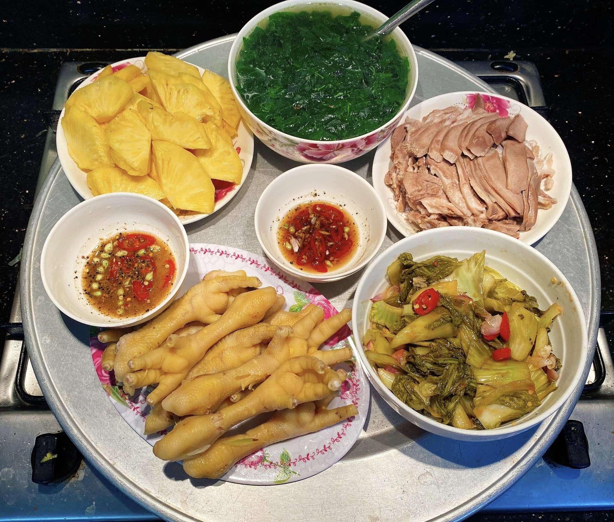 Gợi ý mâm cơm Tết với các món ăn truyền thống ba miền