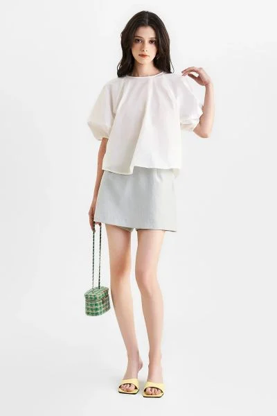 Hướng dẫn phối quần short với áo sơ mi nữ