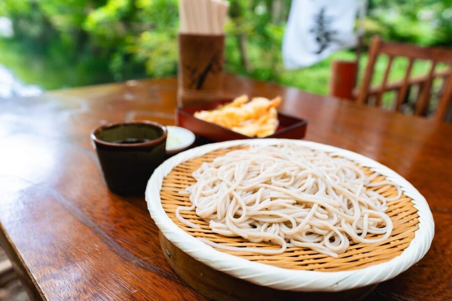 Authentic Japan at Jindaiji: Nature & History Walk