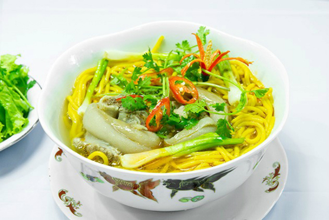 Tô bún bắp Phú Yên mang màu vàng bắt mắt và vị ngọt thanh
