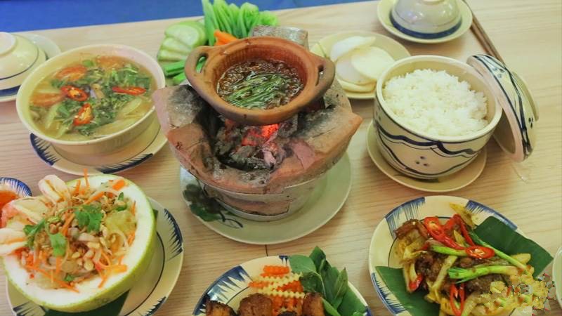 Nhà hàng Đèn Lồng