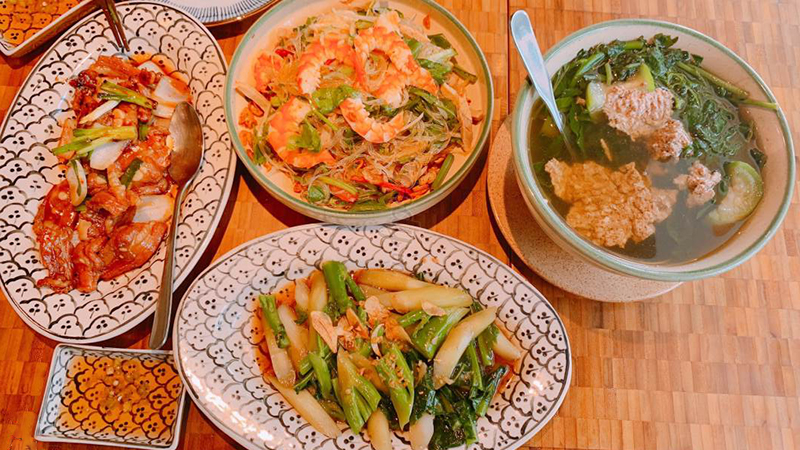 Nhà hàng Hoàng Yến