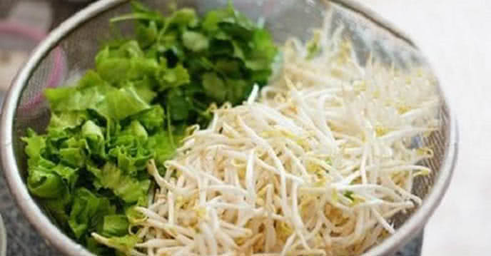 Xào bò trên lửa lớn để giữ độ mềm