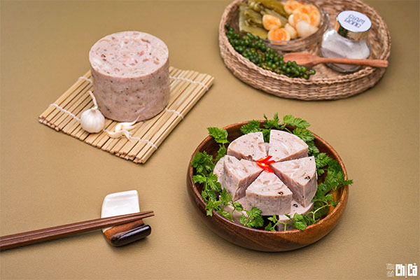 Chả tai heo ớt xiêm xanh