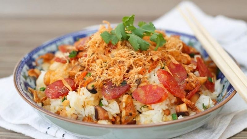 Hộp xôi mặn đầy đặn