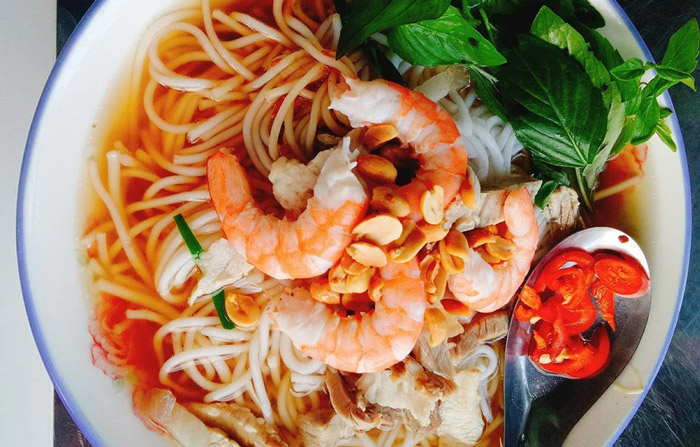 Bún gỏi già Mỹ Tho với hương vị chua ngọt đậm đà