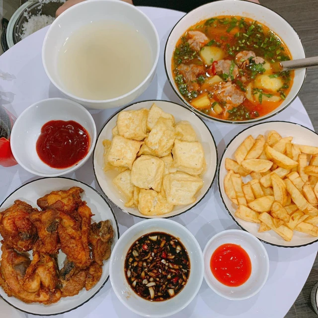 Gợi ý mâm cơm Tết với các món ăn truyền thống dễ làm