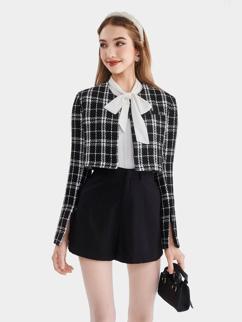 Áo khoác form ngắn vải tweed cổ tròn tay xẻ