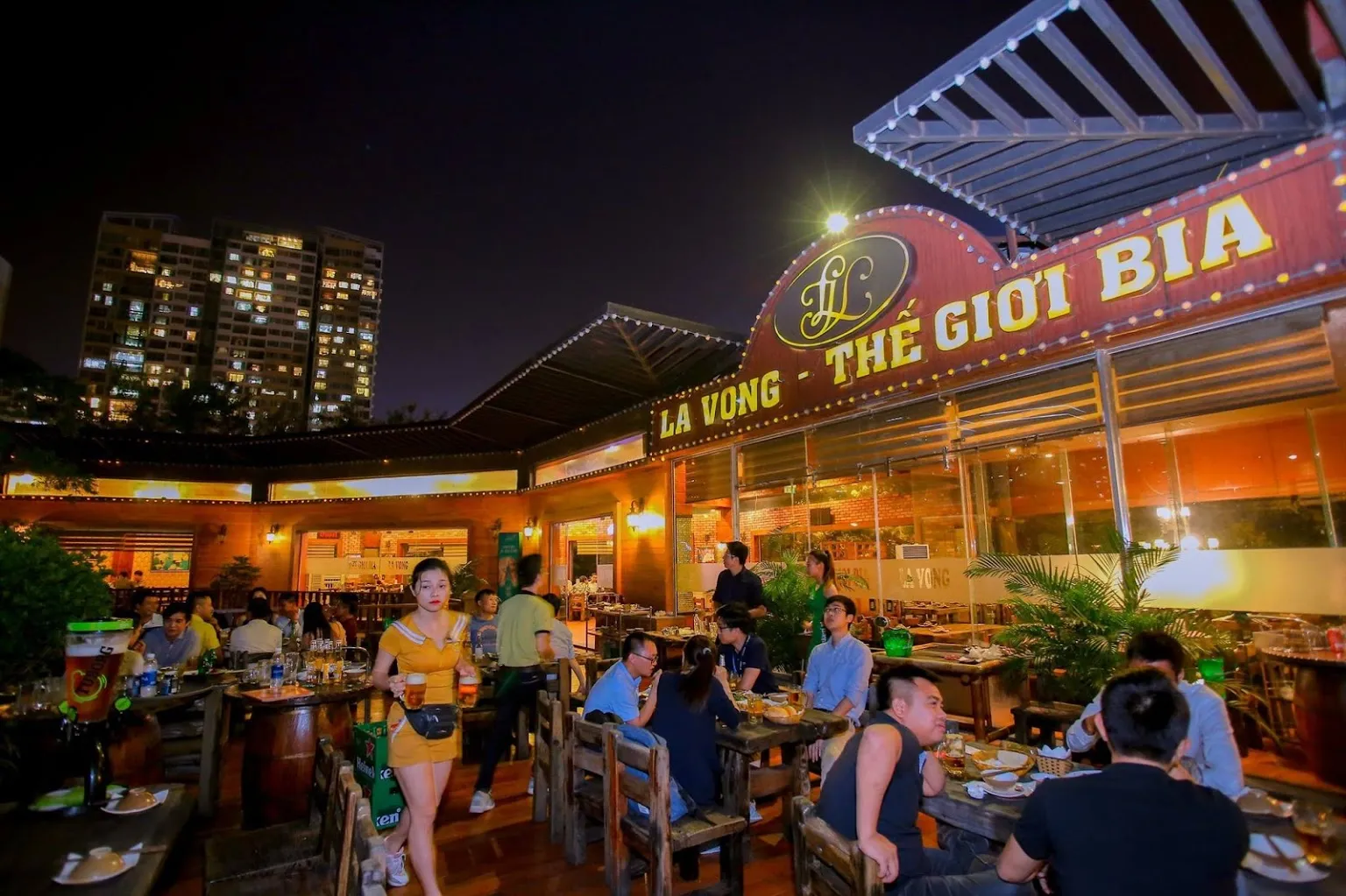 Không gian Thế Giới Bia Lã Vọng
