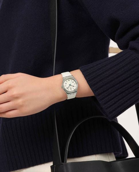 Đồng hồ nữ mặt nhỏ