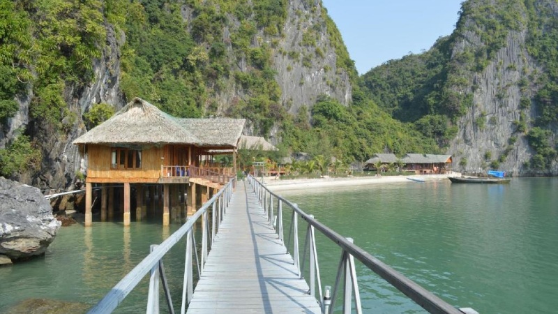 Không gian lưu trú thanh bình ven mép vịnh Lan Hạ