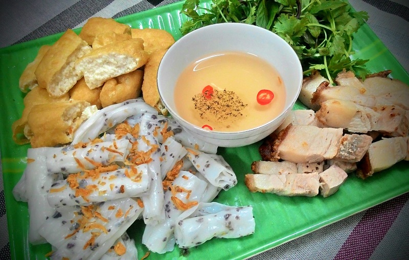 Món ăn đặc sản Việt Nam. Bánh cuốn