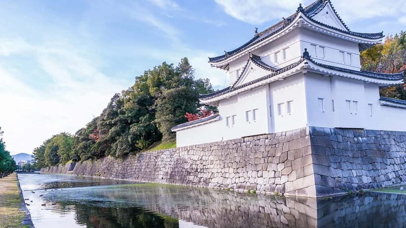 Lâu đài Nijo tại cố đô Kyoto với kiến trúc cung điện bằng gỗ tinh xảo