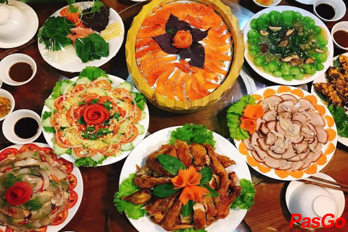 Cá Hồi Vua Sapa với sashimi và lẩu cá hồi