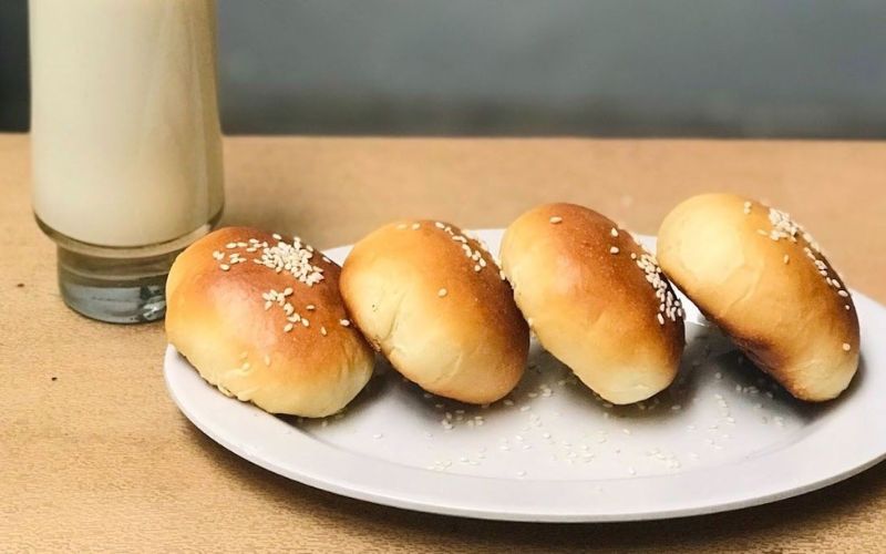 Nướng bánh mì bơ sữa đặc biệt thơm ngon