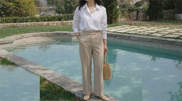 Áo sơ mi nữ phối quần tây và blazer