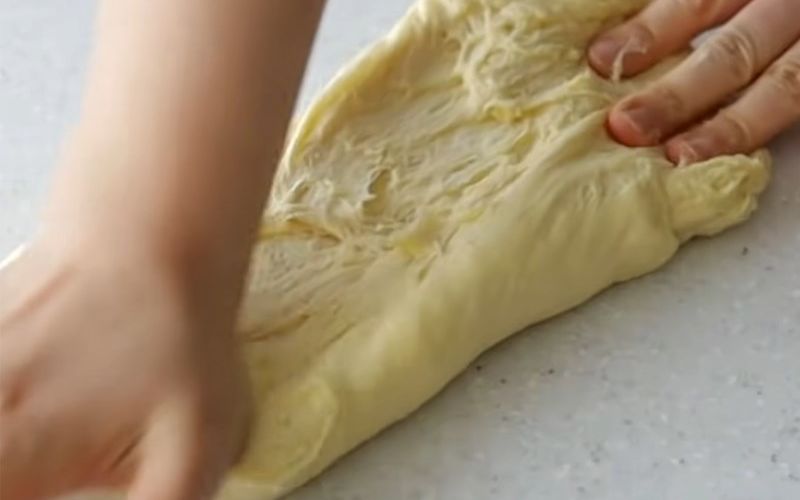 Tạo hình bánh sandwich
