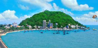 Tận hưởng hành trình du lịch