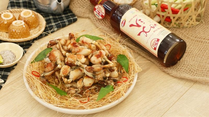 Ếch núp lùm giòn thơm