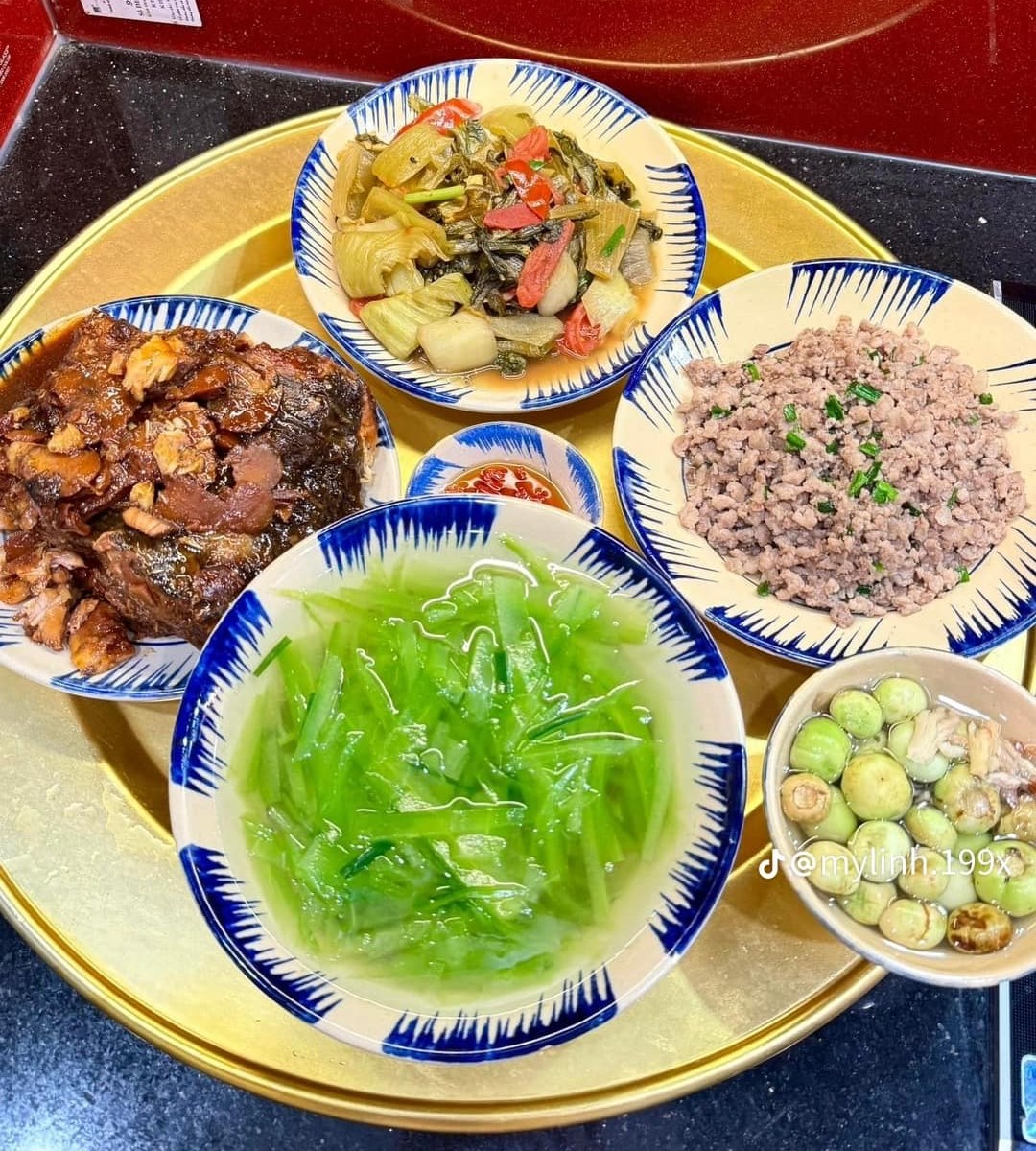 Mâm cơm cuối tuần đặc biệt hơn với các món ăn cầu kỳ