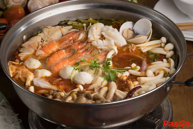 Các món ăn hấp dẫn tại Thai Market, Quận Thủ Đức TPHCM