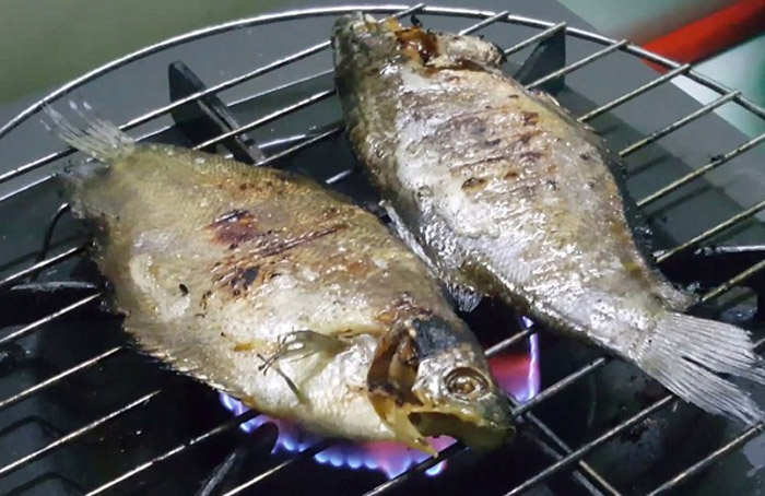 Cá sặc bổi nướng thơm ngon hấp dẫn