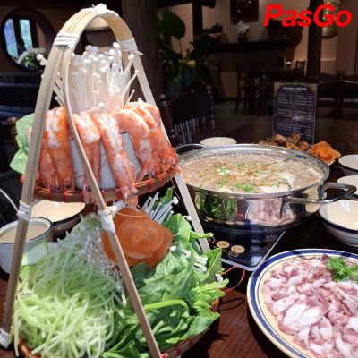 Nhà hàng Hương Bắc - Nguyễn Quốc Trị