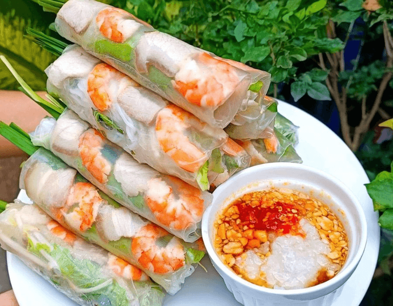 Món gỏi cuốn thanh mát