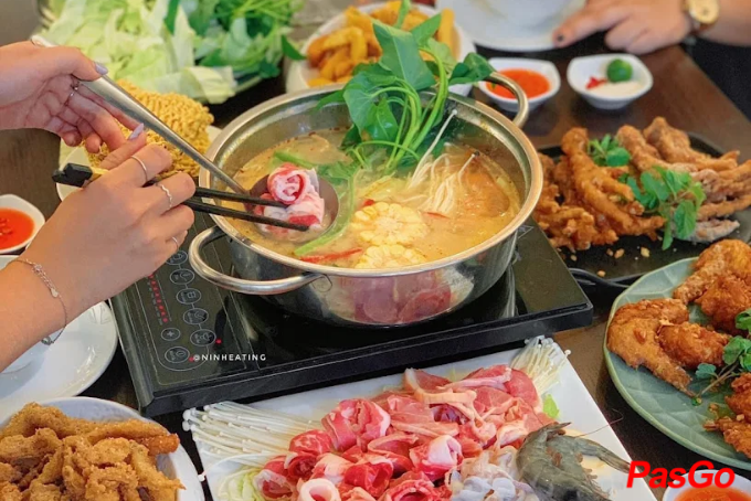 Quán nhậu Tạ Hiện phù hợp tụ tập cuối tuần