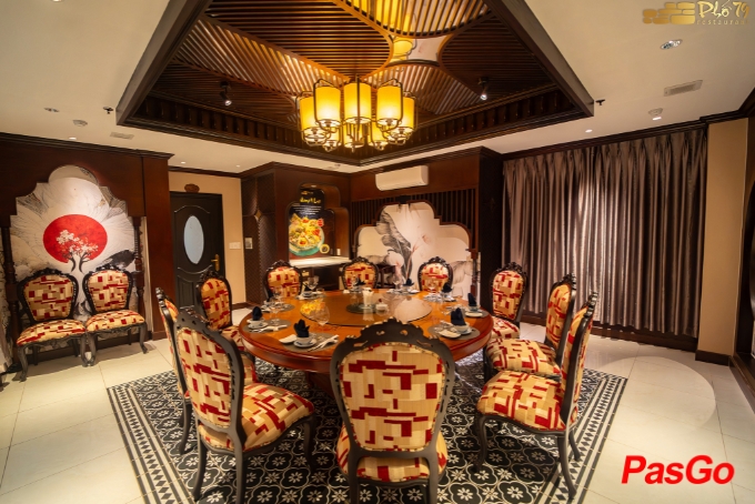 Không gian ăn uống trung tâm