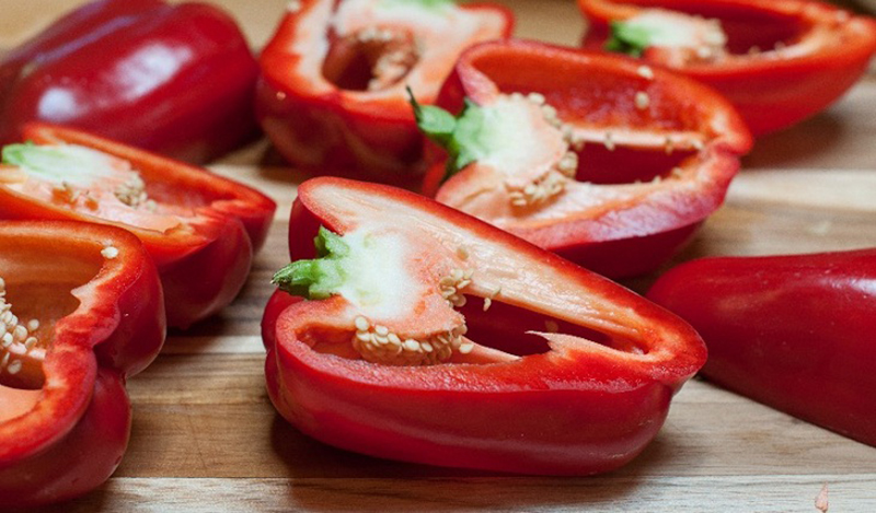 Ớt chuông đỏ giàu vitamin C