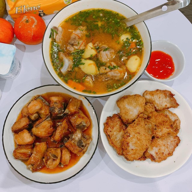 Gợi ý mâm cơm Tết truyền thống, giản dị mà ấm áp cho gia đình