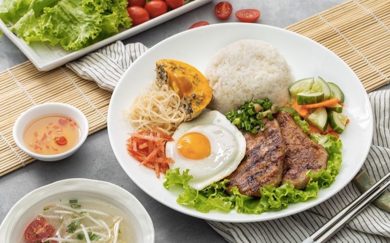 Cơm tấm Sài Gòn