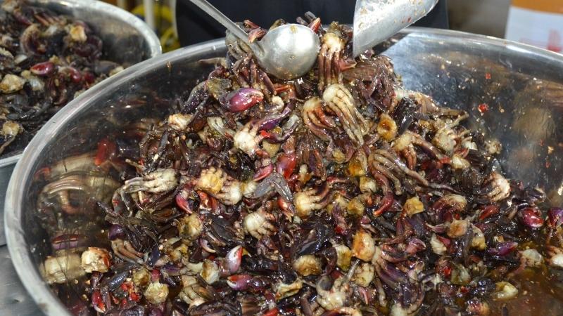 Ba khía là nguyên liệu đặc trưng