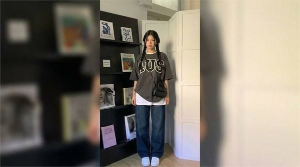 Áo thun form rộng nữ cho người thấp phối cùng short hoặc chân váy ngắn