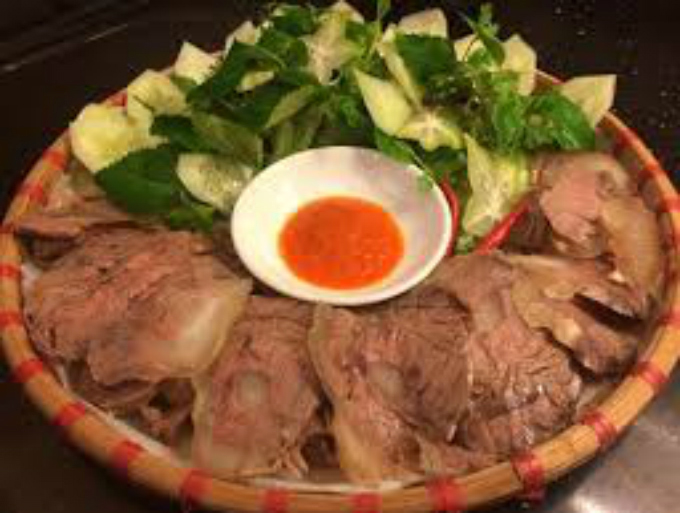 Chọn nạm bò tươi để món ăn thơm và mềm hơn