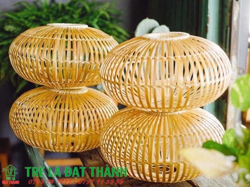 Mổ lươn bằng cật tre