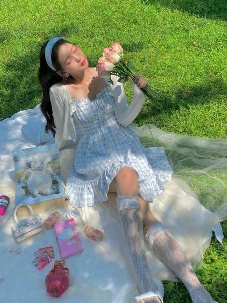Outfit đi dã ngoại nữ mùa hè - Ưu tiên chất liệu thoáng nhẹ và ít nhăn