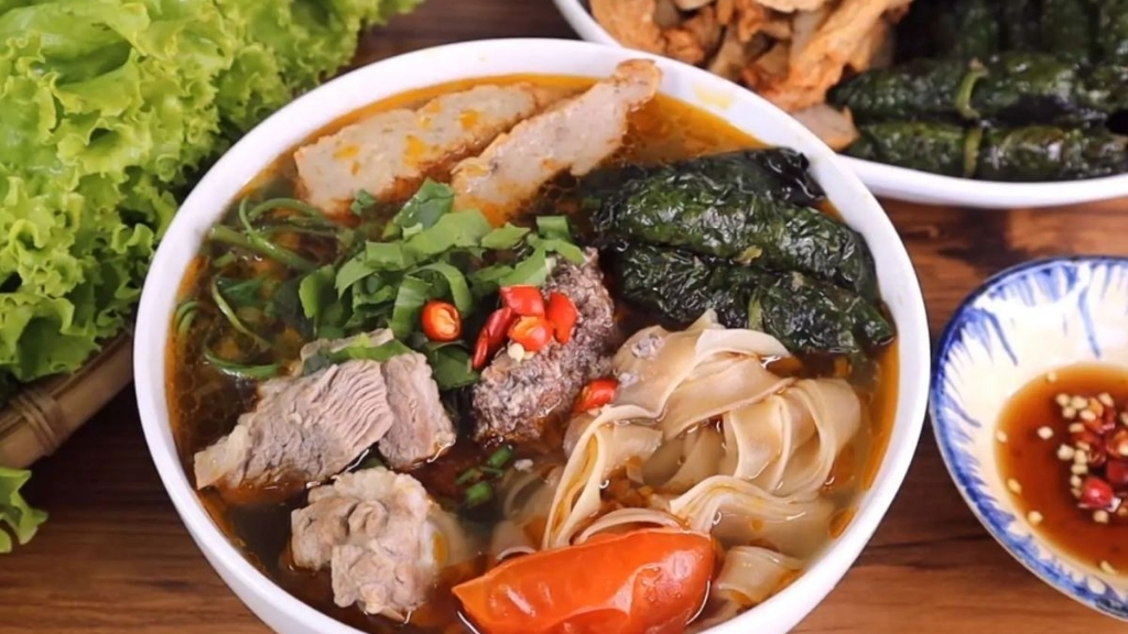 Bánh đa cua Hải Phòng