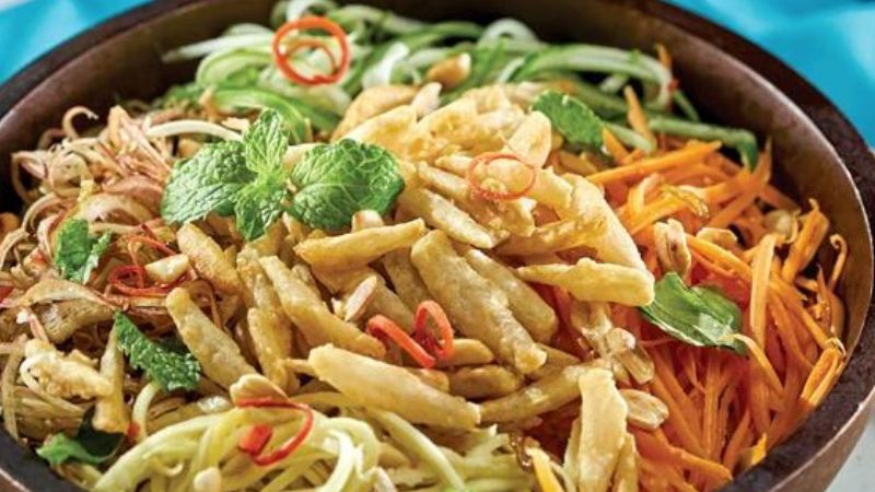 Thưởng thức gỏi bốn mùa