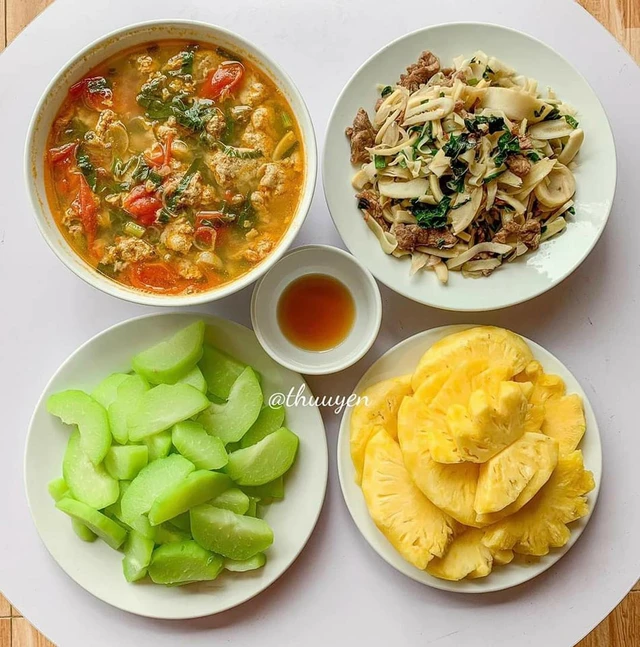 Gợi ý bữa ăn gia đình ngon, giá cả phải chăng